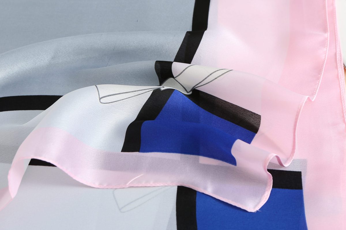 Grey Chic Printed Silk Scarf – view 5