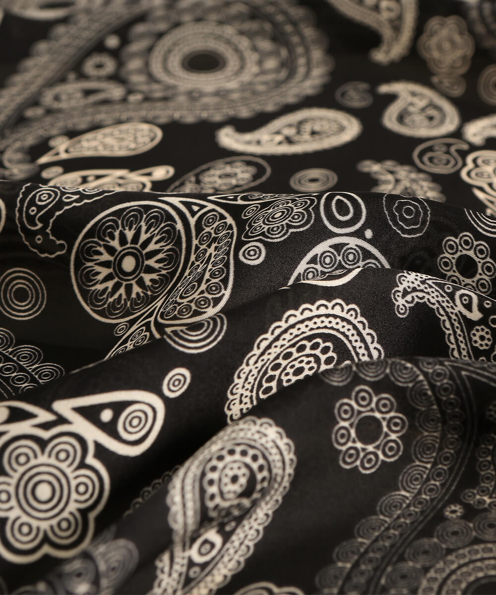 Green Radiant Printed Silk Scarf – view 2